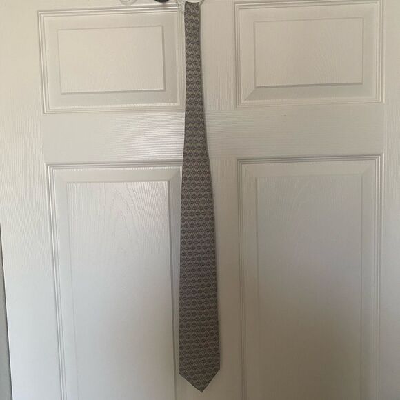 GUCCI Men’s Silk Tie Made In Italy - Picture 1 of 6